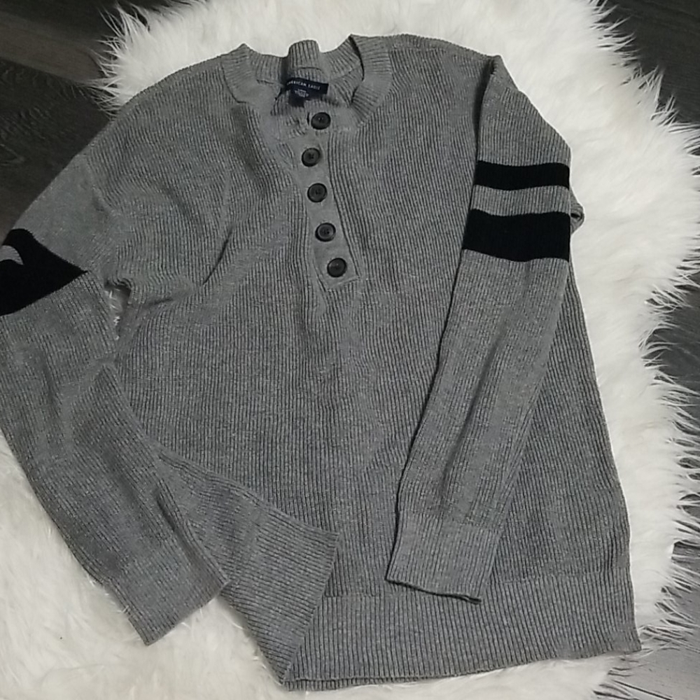American eagle oversized sweater